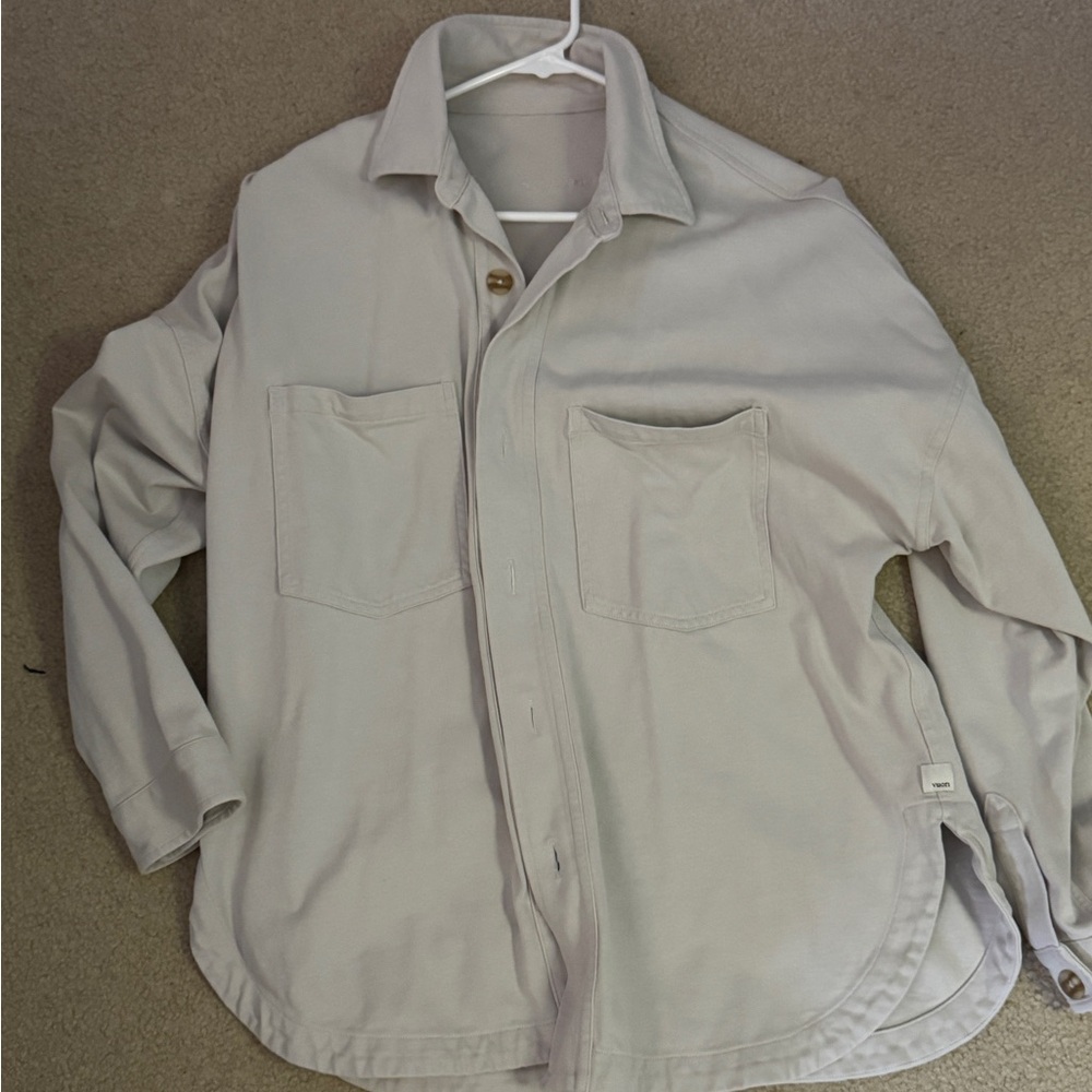 Vuori Women's Light Gray Shirt Jacket